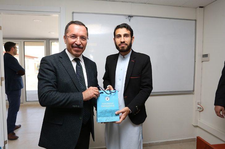 37 ülkeden gelen öğrenciler PAÜ’de Türkçe öğreniyor G2