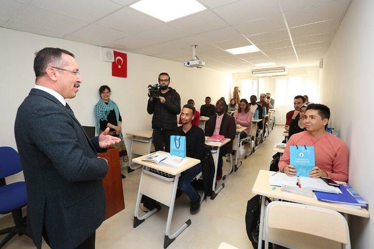 37 ülkeden gelen öğrenciler PAÜ’de Türkçe öğreniyor G3