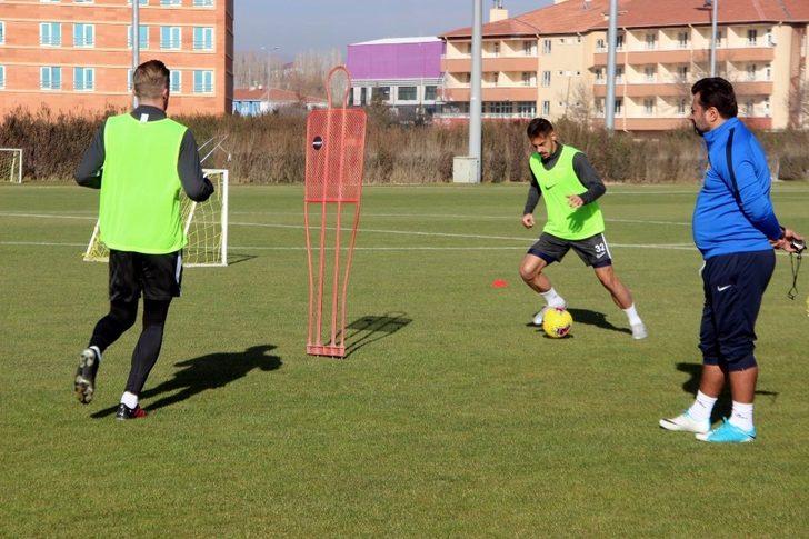 Bülent Uygun: "Ligde kalmak istiyorsak bu galibiyetlere ihtiyacımız var" G5