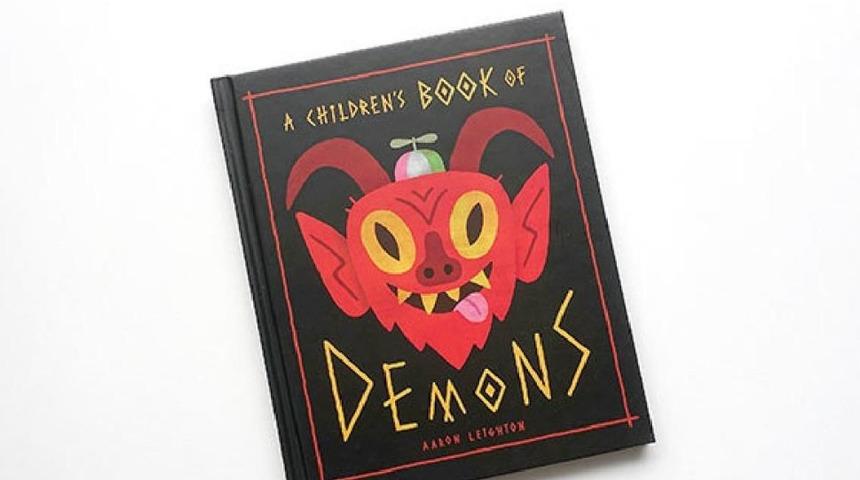 Çocuklara 'şeytan çağırmayı' öğreten kitap infial yarattı