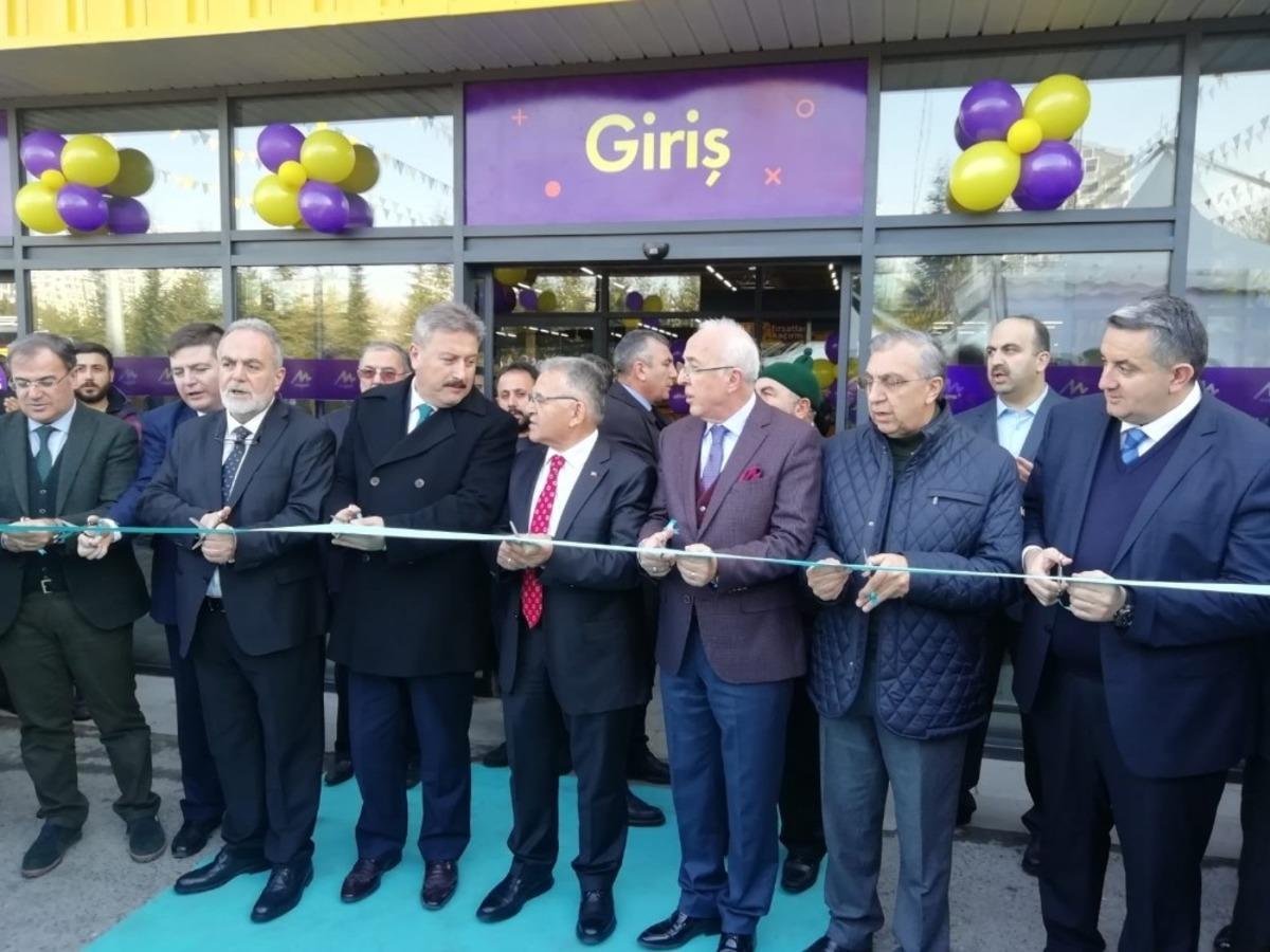 Migall Hypergross, Kayseri&rsquo;de hizmet vermeye başladı