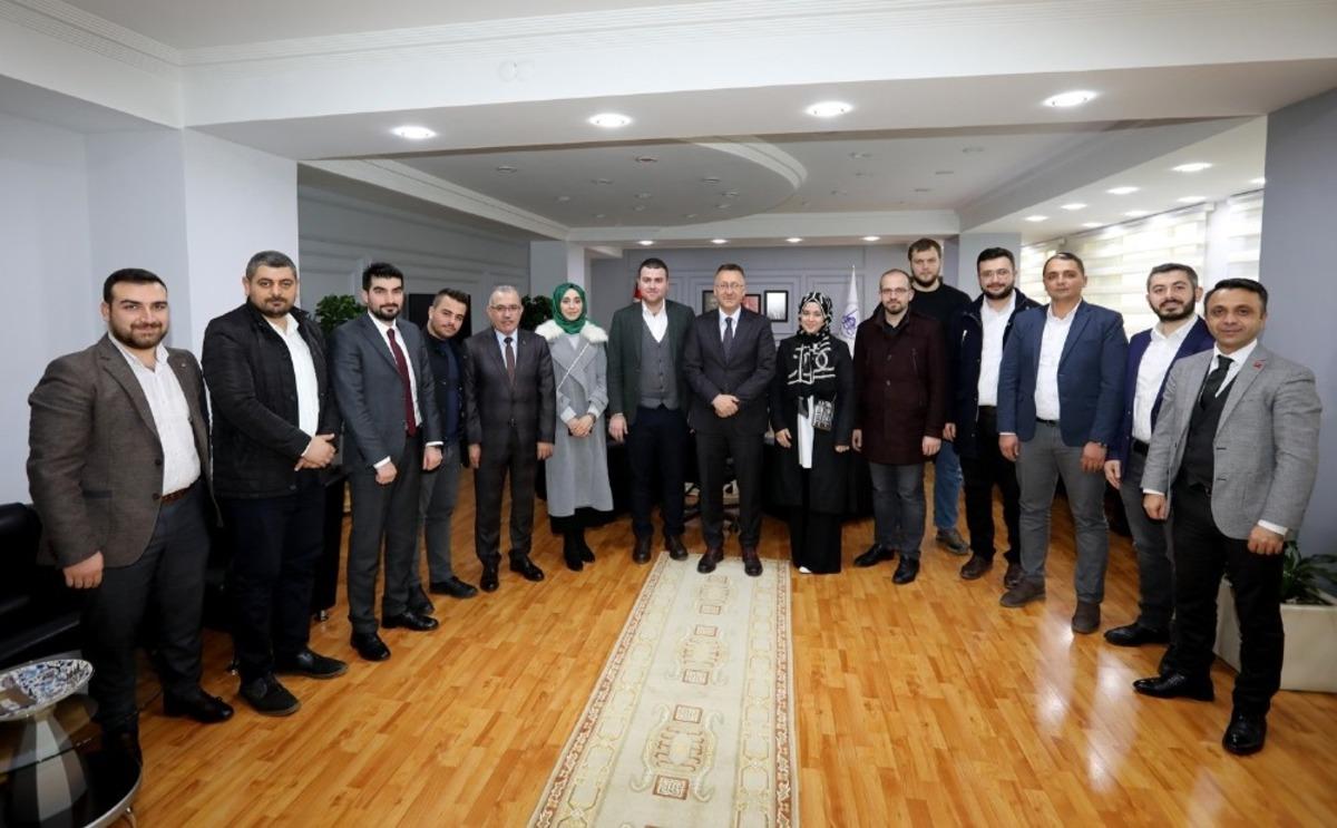 Başkan Işıksu, AK Gen&ccedil;liği misafir etti