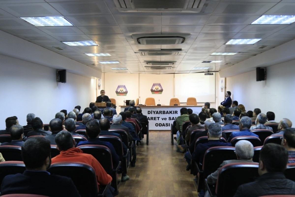 DTSO&rsquo;da yapı m&uuml;teahhitlerinin sınıflandırılması y&ouml;netmeliği anlatıldı