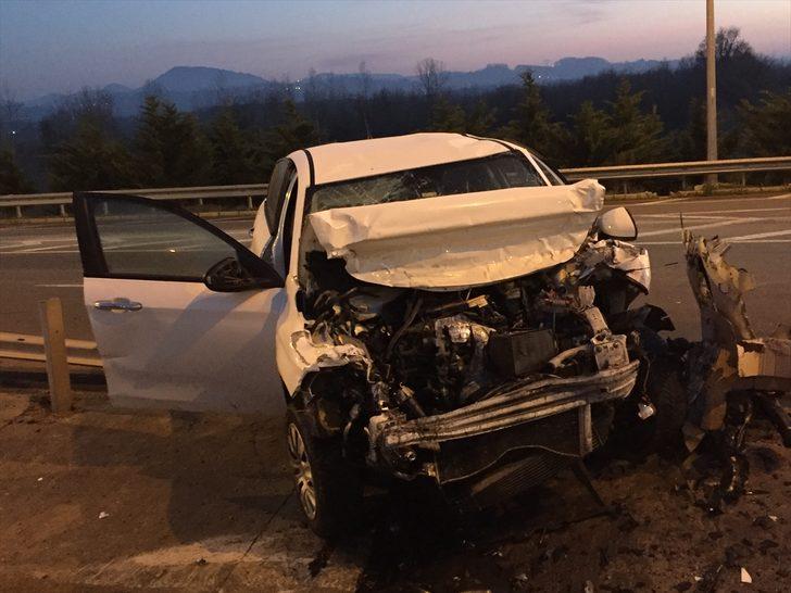 Ordu'da otomobil kamyonetle çarpıştı: 7 yaralı G3