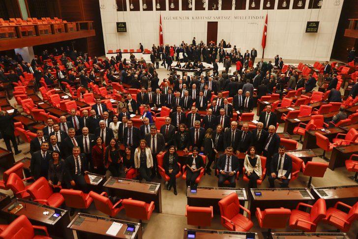 TBMM Genel Kurulu, 2020 bütçesi için toplandı (5) G3