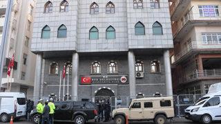 Diyarbakır Sur Belediyesi'ne, kaymakam Çiftçi kayyum olarak atandı