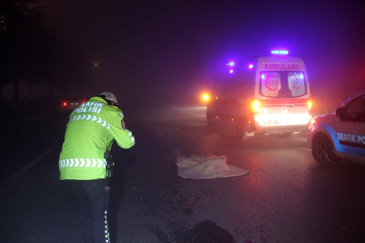 TIR'ın &ccedil;arptığı kadın hayatını kaybetti