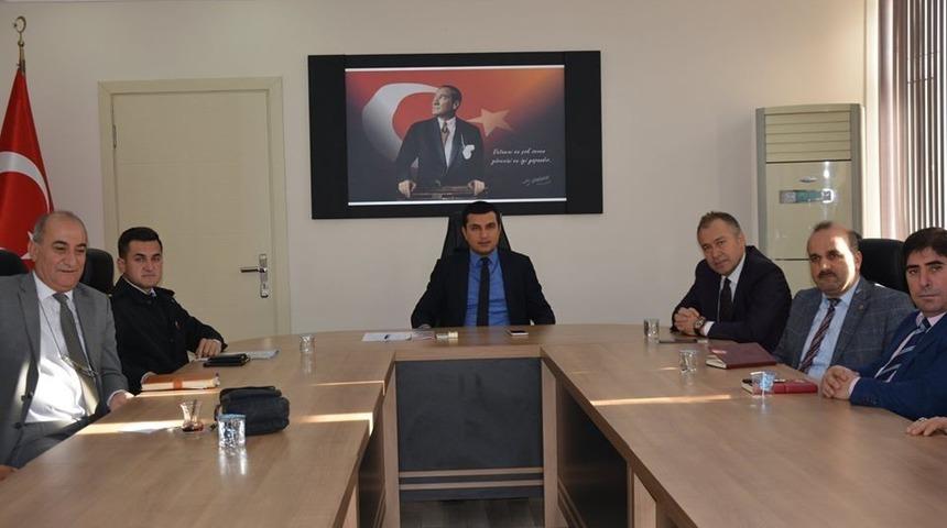 Selendi&rsquo;de &rsquo;Kadına Y&ouml;nelik Şiddetle M&uuml;cadele Toplantısı&rsquo; Yapıldı