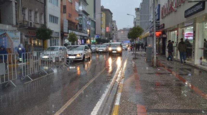 Balıkesir ve b&ouml;lge i&ccedil;in yağış ve fırtına uyarısı