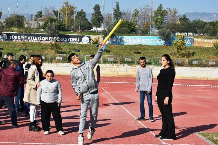 Özel sporcular yıl sonu spor şenliği G4