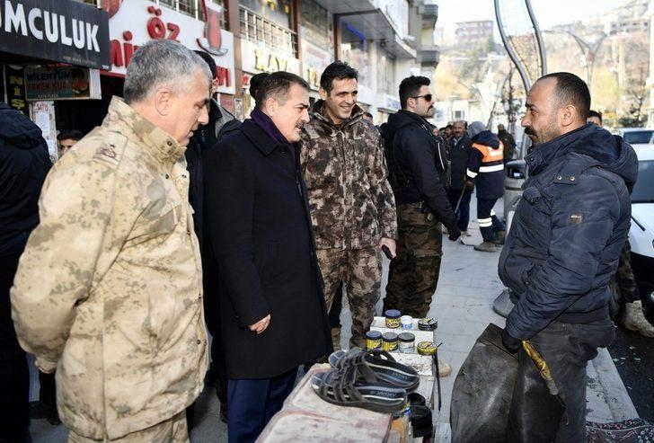 Vali Akbıyık’tan esnaflara ziyaret G3