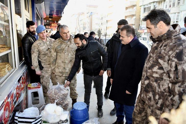 Vali Akbıyık’tan esnaflara ziyaret G4