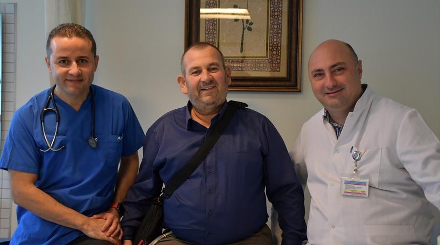 Kalp nakli i&ccedil;in bekleyen hasta, yapay kalple tedavi edildi