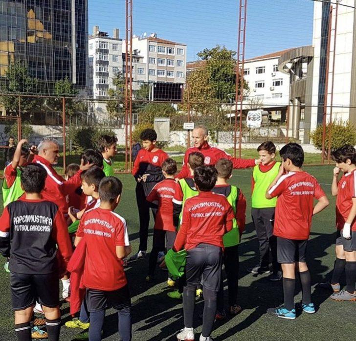 (Özel Haber) Mustafa Kocabey: “Aykut Kocaman, Merih Demiral’ı kulak arkası etmiş” G3