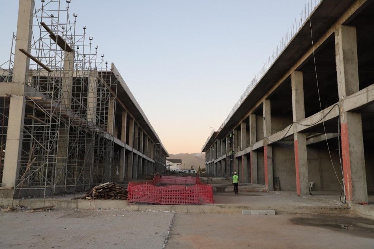 Kaymakam Sinanoğlu: "Cizre Park AVM Cizre&rsquo;ye değer katacak"