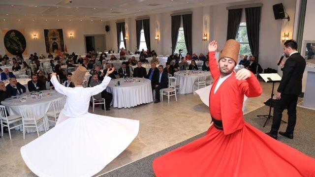 Darülaceze’de Mevlana şiirleriyle anıldı
