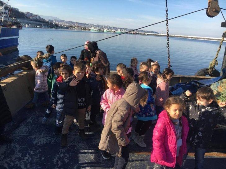 Minikler balık çeşitlerini balıkçılardan öğrendi G1