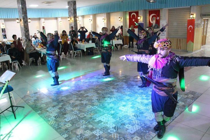 Söke’nin dört ülkeden öğretmen konuklarına Türk gecesi G3