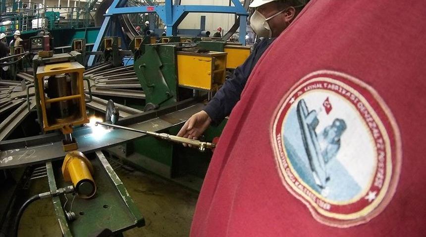 Türkiye'nin yeni denizaltısı Pirireis suyla buluşuyor! İşte Pirireis'in özellikleri