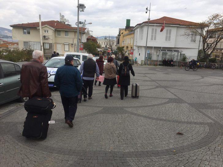 Adalar'da faytonlar 3 ay durduruldu! Karar sonrası Büyükada'da ilk gün G1