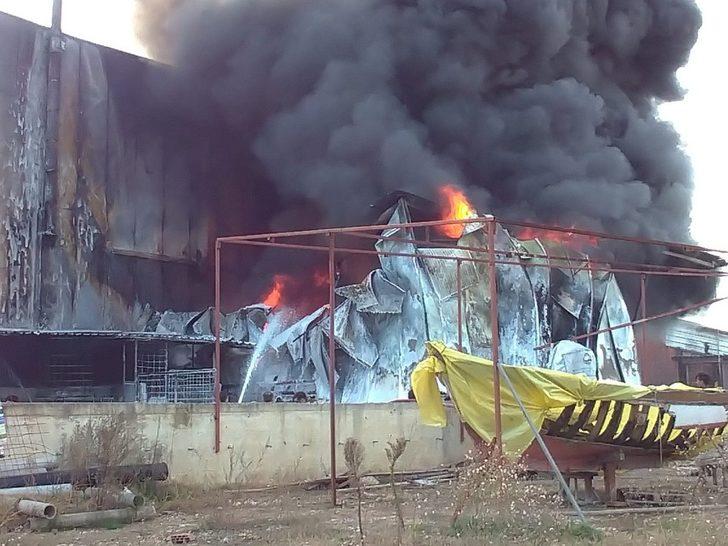 Kocaeli’de korkutan yangın! Bir anda alev aldı G2