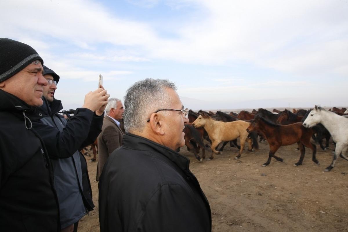 Başkan B&uuml;y&uuml;kkılı&ccedil; H&ouml;rmet&ccedil;i&rsquo;de