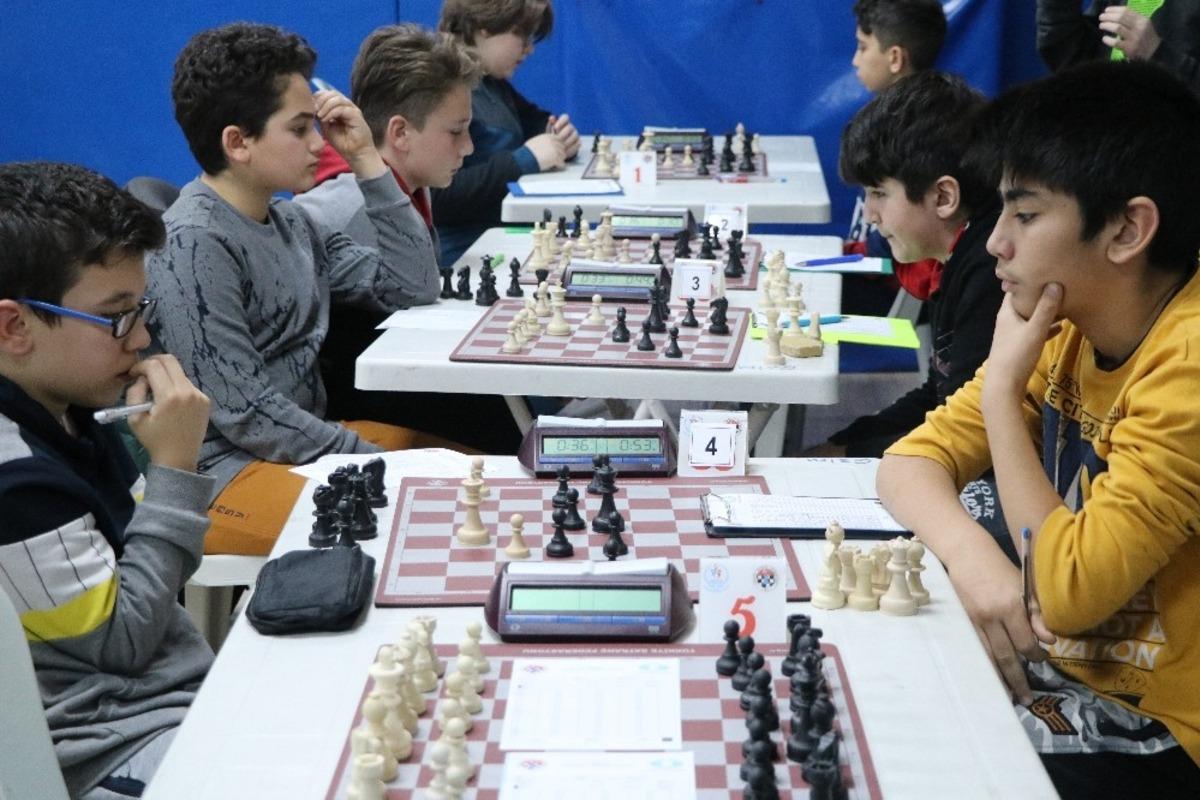 Yıldızlar Satran&ccedil; İl Birinciliği Başladı