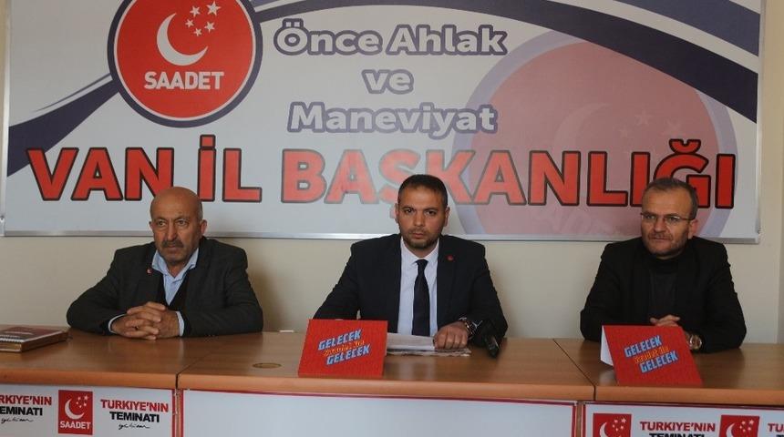 Başkan İlhan, belediye bor&ccedil;larını sordu