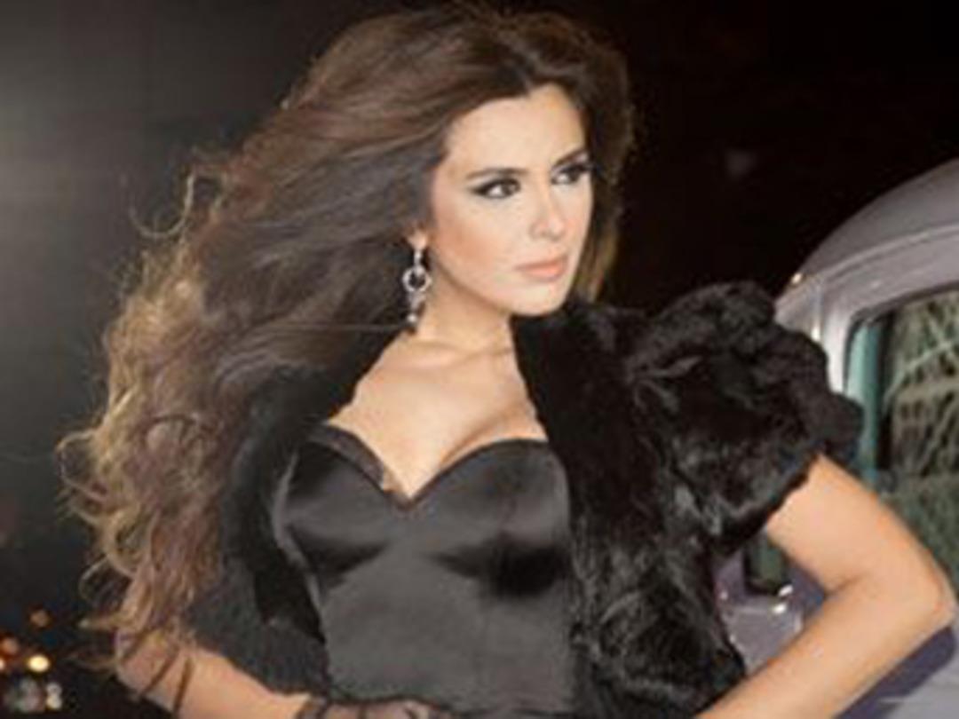 Aslı H&uuml;nel yoğun bakımda