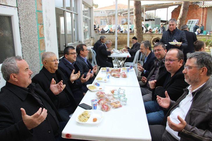 Tadilatı tamamlanan cami ibadete açıldı G1