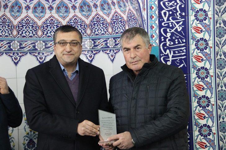 Tadilatı tamamlanan cami ibadete açıldı G3