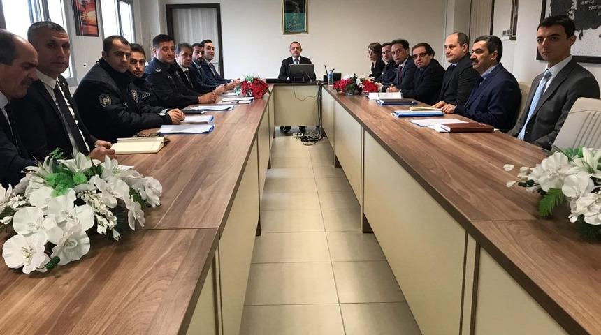 Burhaniye&rsquo;de kadına şiddetin &ouml;n&uuml;ne ge&ccedil;ilecek