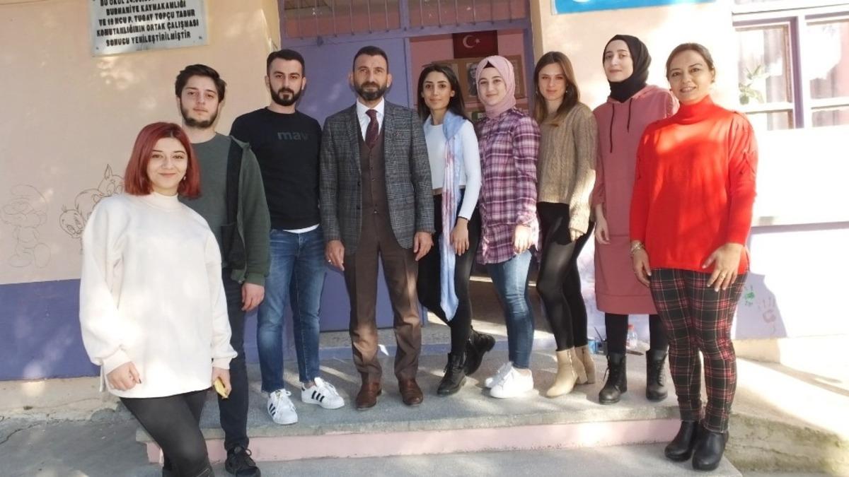 Burhaniye&rsquo;de eğitim &uuml;niversiteli gen&ccedil;lerle renklendi