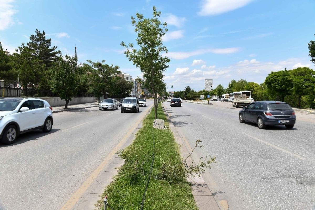 Etimesgut İstasyon Caddesi i&ccedil;in d&uuml;ğmeye basıldı