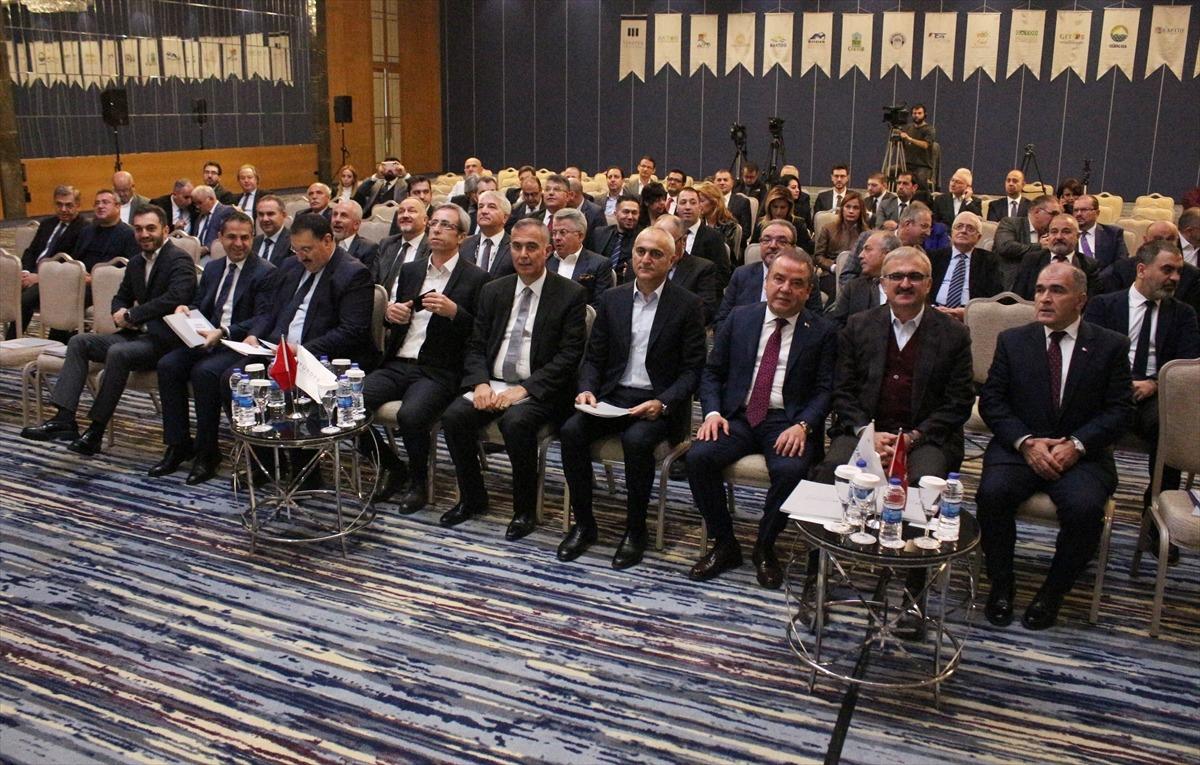 T&Uuml;ROFED'in yeni başkanı Sururi &Ccedil;orabatır oldu