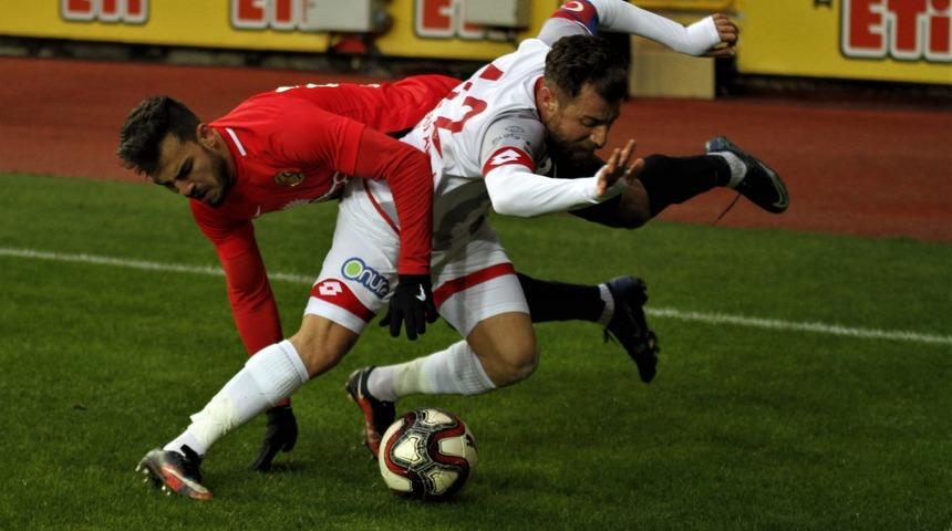 ÖZET | Eskişehirspor 1 - Balıkesirspor 2 maç sonucu