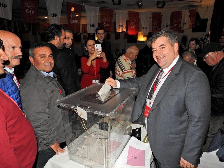 Çeşme CHP’de Kavasoğullar yeniden Başkan seçildi G5