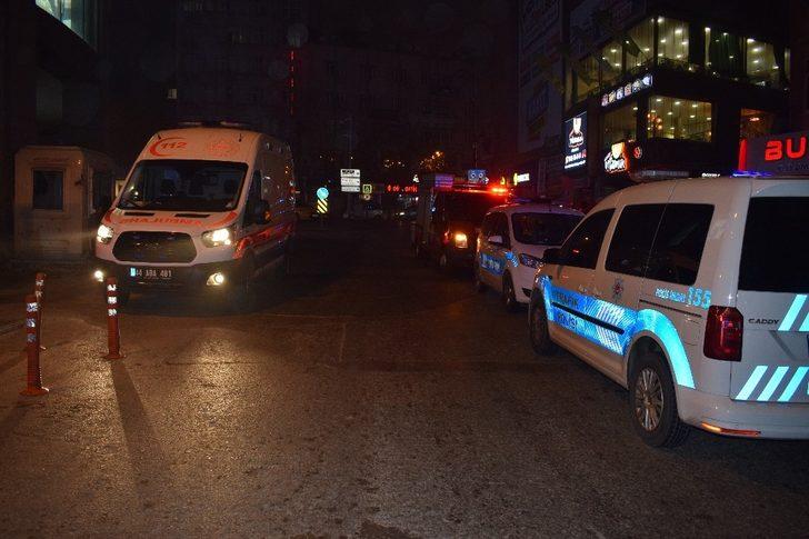 Dördüncü kattan asansör boşluğuna düşerek can verdi! G5