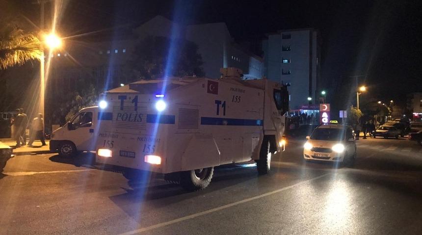 S&ouml;ke&rsquo;de silahlı saldırı 2 yaralı