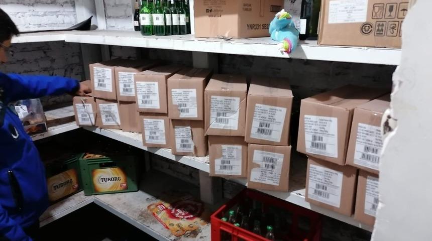 T&uuml;ketim tarihi ge&ccedil;miş &uuml;r&uuml;n satan 3 iş yerine ceza