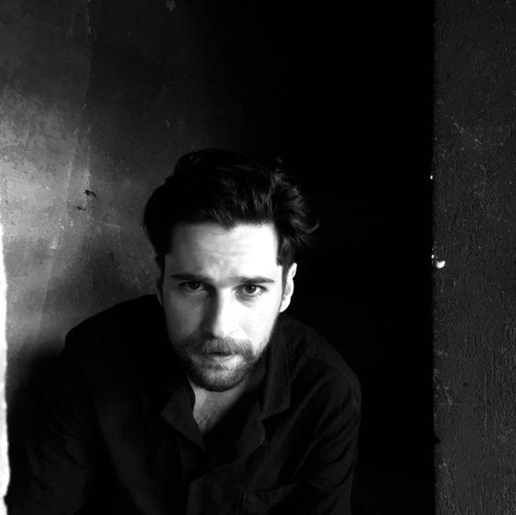 'Acemi Cadı'nın Cenk'i son haliyle sosyal medyayı salladı! G1