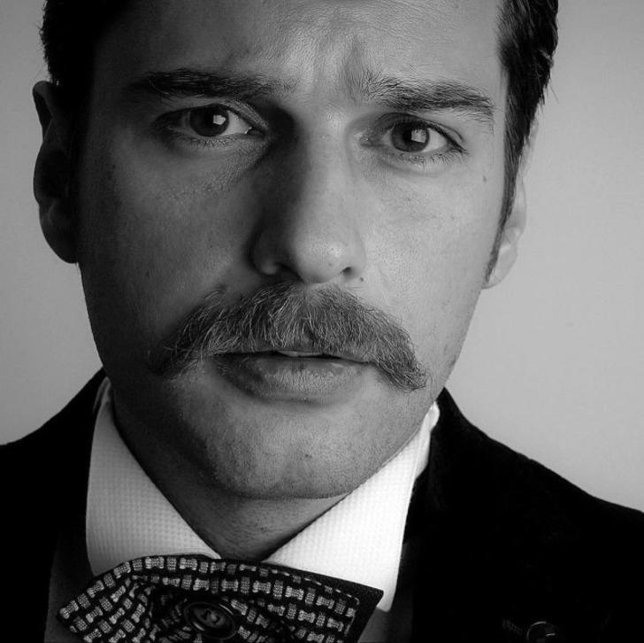 'Acemi Cadı'nın Cenk'i son haliyle sosyal medyayı salladı! G5