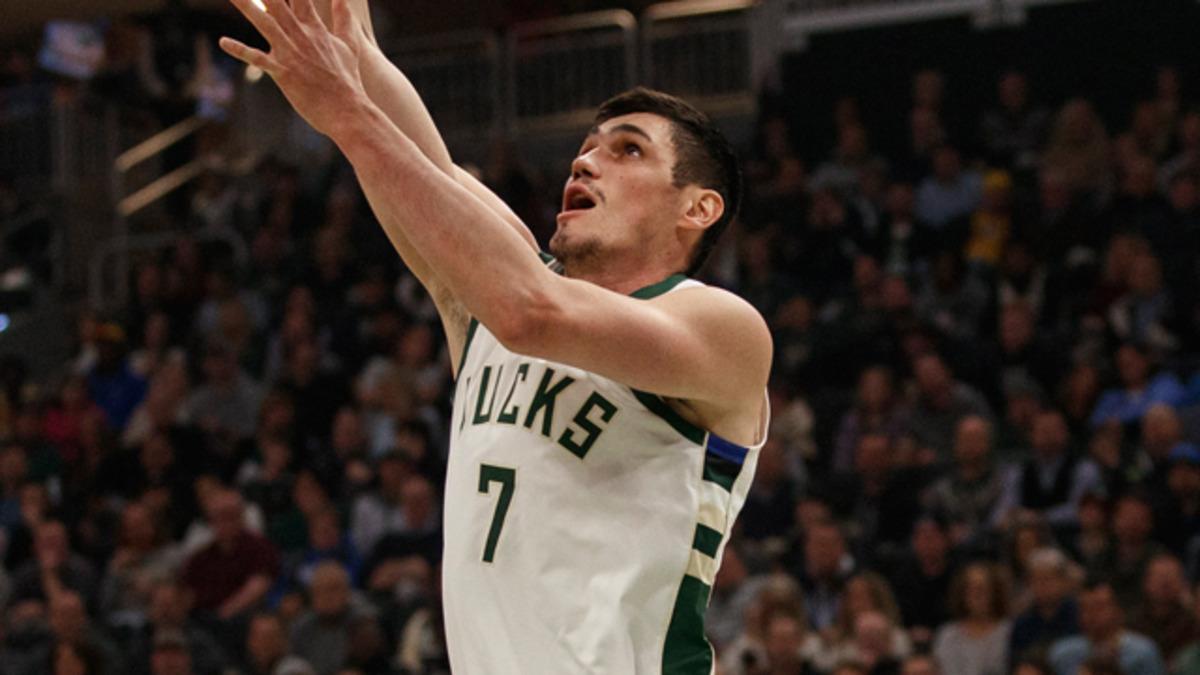 Ersan İlyasova: T&uuml;rkiye'de olsaydım Fenerbah&ccedil;e'de oynamak isterdim