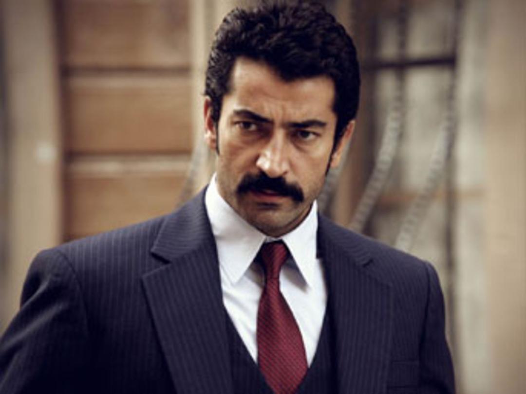 Kazancı dudak u&ccedil;uklatıyor