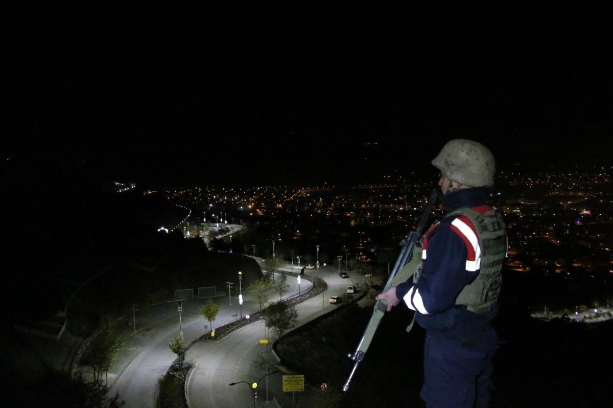 En uzun gecede, vatan n&ouml;beti tamam