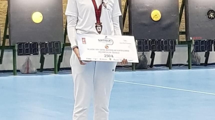 Ispartalı G&ouml;k&ccedil;e, ok&ccedil;ulukta T&uuml;rkiye &uuml;&ccedil;&uuml;nc&uuml;s&uuml; oldu