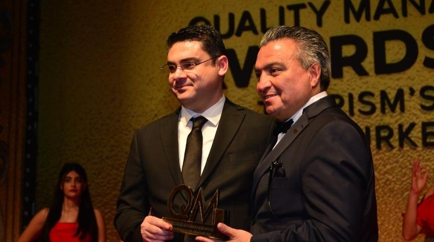 Yeni ismiyle &ouml;d&uuml;l aldı