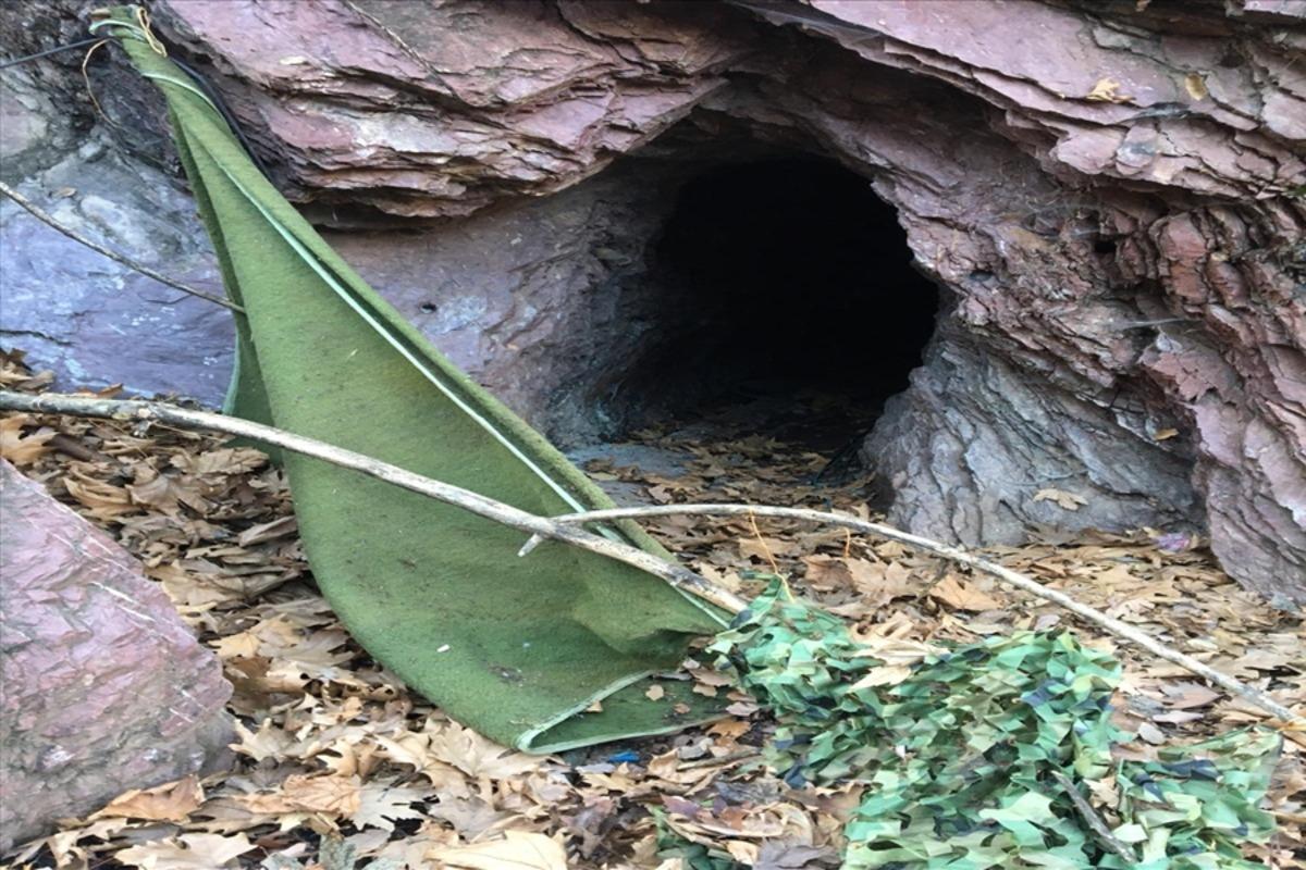 'Pen&ccedil;e' harekatında ele ge&ccedil;irilen silah ve m&uuml;himmat imha edildi