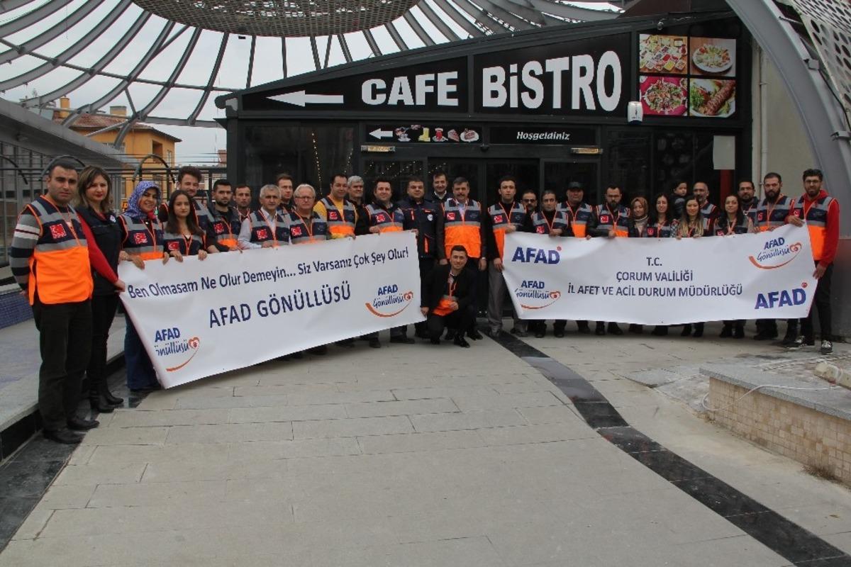 AFAD g&ouml;n&uuml;ll&uuml;leri biraraya geldi