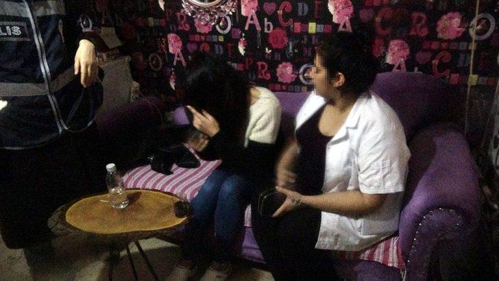 Bursa'da yabancı uyruklu kadınlara fuhuş yaptıran çift tutuklandı G1